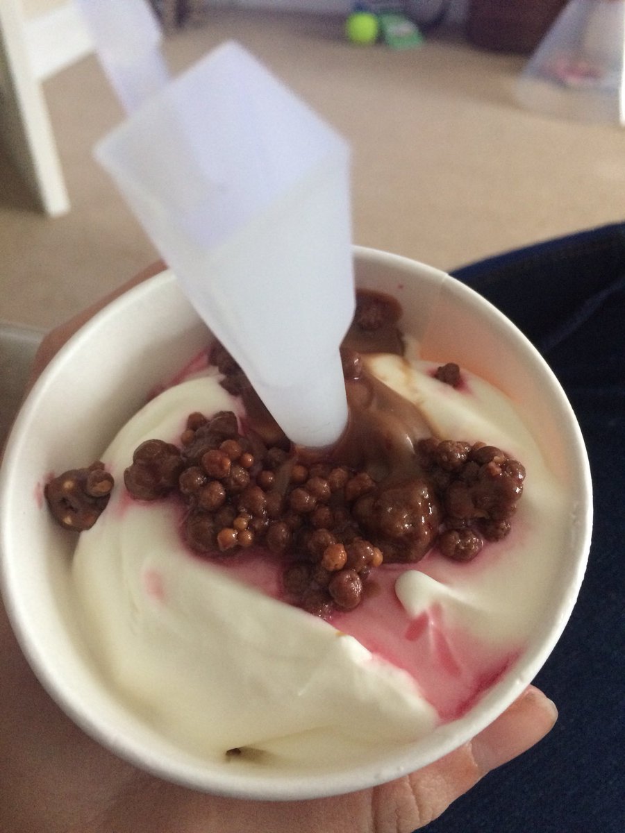 JodieDBennett's tweet photo. What’s this red stuff in my McFlurry 🤔😕 @McDonalds #McFlurry https://t.co/WYGPTe1IZc
