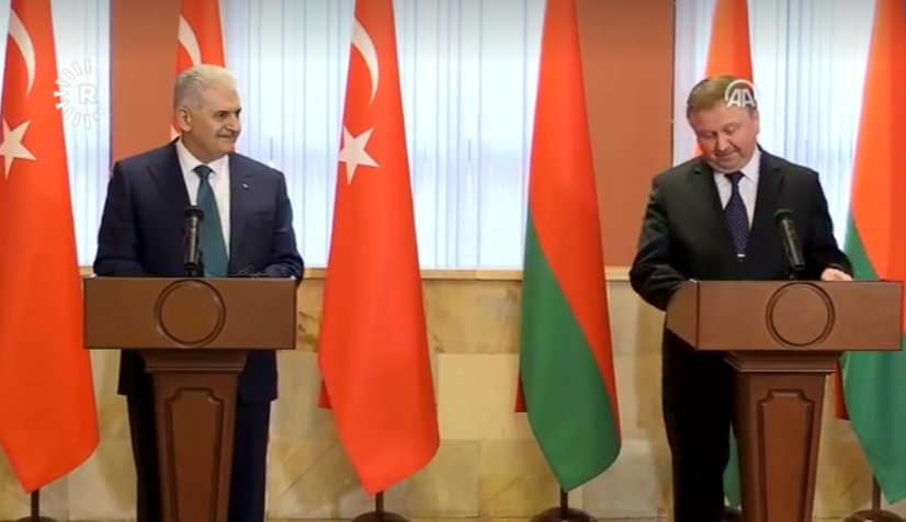 RudawTurkce's tweet photo. #CANLI - Türkiye Başbakan Binali #Yıldırım, #Belarus Başbakanı Andrey #Kobyakov ile ortak basın toplantısı düzenliyor.
https://t.co/W46V4FjAO8 https://t.co/YqrU6jyJgl