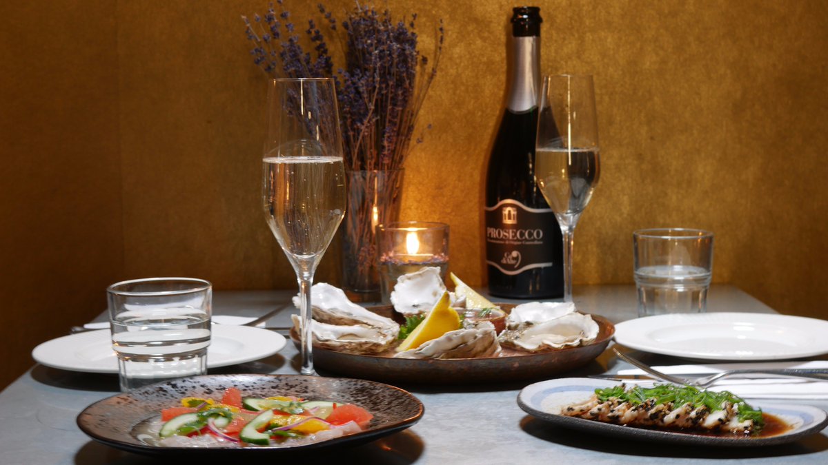 TrawlerTrashN1's tweet photo. Ready for the evening? Our Valentine’s Day Set Menu includes 3 courses+ a glass of prosecco for £35pp. For reservation, please click: https://t.co/Iw1616yITJ https://t.co/Pn9xj5okGX