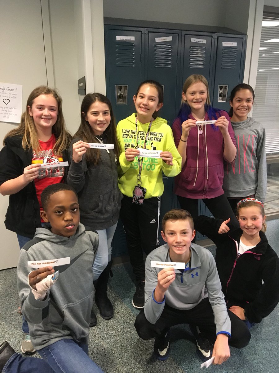 rpemshuskies's tweet image. Showing ❤️ today! #thanksSTUCO