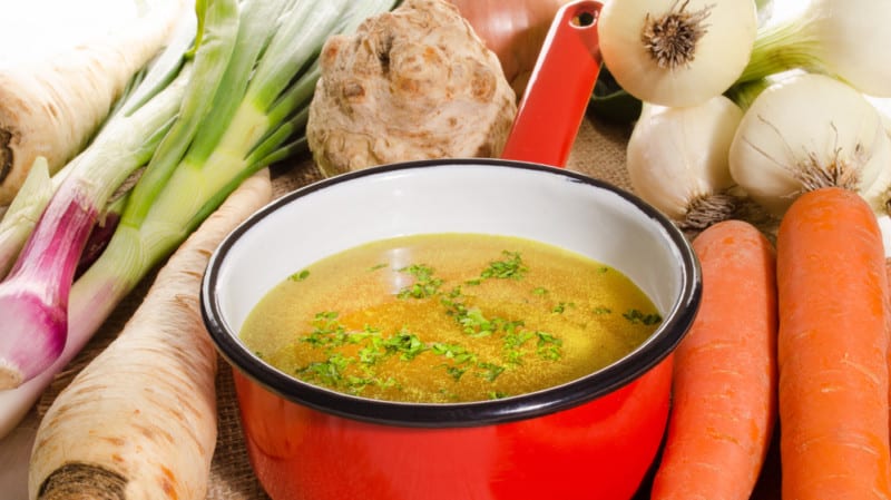 lanaprinzip's tweet photo. Matthias und ich freuen uns schon so auf unsere heurige #Fastenwanderung. Dazu braucht man aber auch eine #Fastensuppe. Heute das #Rezept https://t.co/kdbenTxGS6 https://t.co/8W55nydvAU
