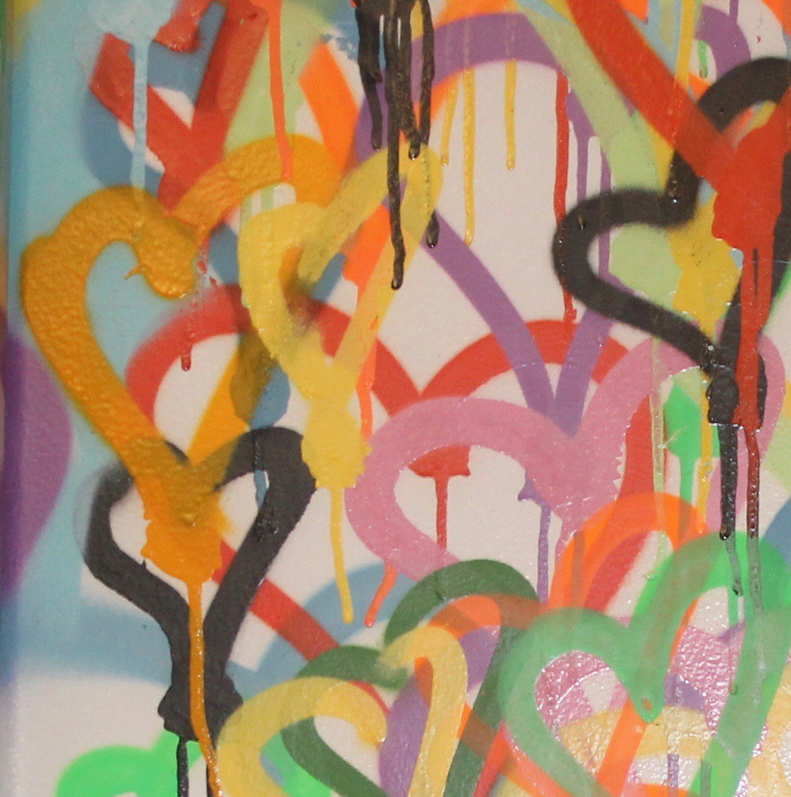 First2Print's tweet image. Graffiti hearts drip down on our office bathroom door  by NYC artist Serrano. Happy Valentine's Day! #hearts #art #spraypaint #art #design #colorful #print #design2printnyc