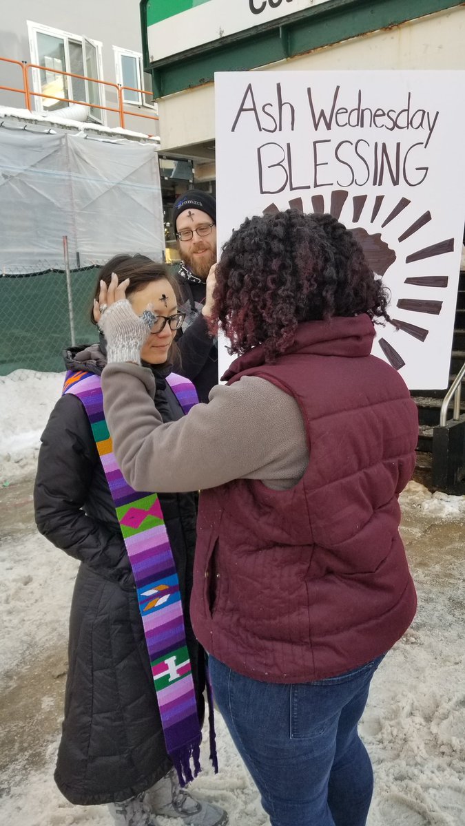 VioletJ's tweet photo. .@uvchurch offering ashes at 63rd & Cottage Grove! #AshMeUVC https://t.co/4RInxtobMO