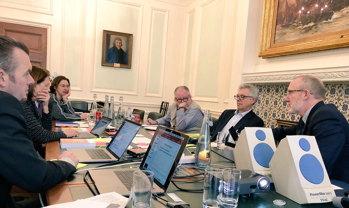 LauraFerrarello's tweet photo. We are #designing for #safety  @RCADesRes @RCA @LR_Foundation https://t.co/k6qP19Y5v0