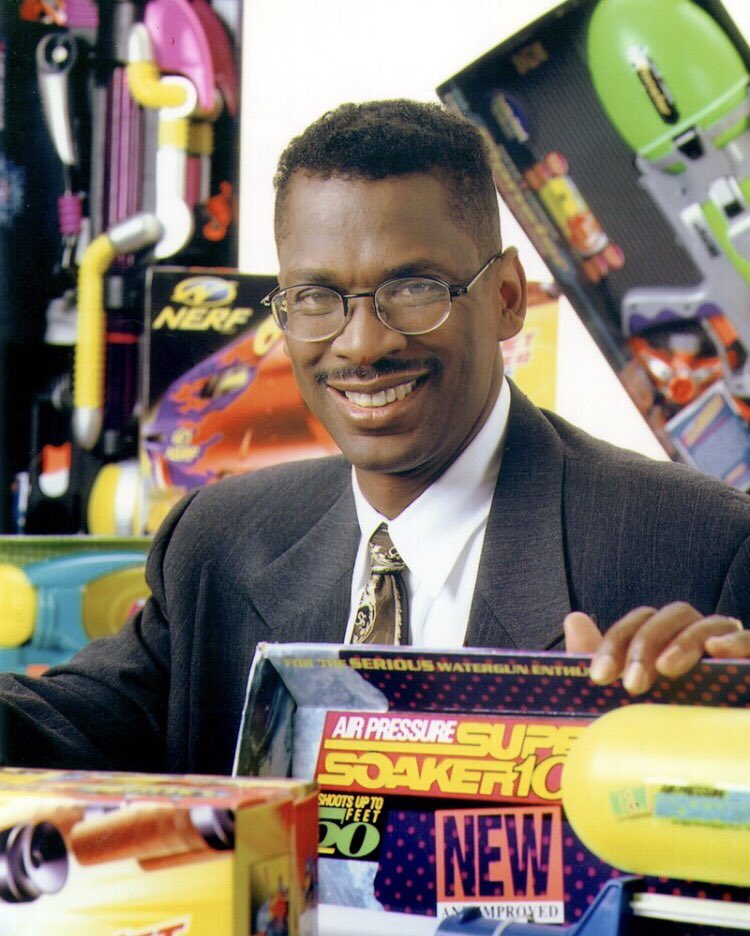 gulfcoast_links's tweet photo. African American inventor Dr. Lonnie G. Johnson patents the SuperSoaker toy that goes on to sell over 40 million units making it the top selling toy in the US in 1991 and 1992. #ToyFacts #SALinks #LinksInc #GulfcoastMSLinksInc https://t.co/oPeGQQTkBE
