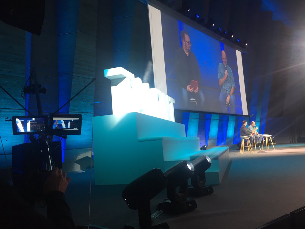 💬"The best work environment is a multidisciplinary team that allows confrontation of different ideas and perspectives, leading to truly disruptive innovation"🏅Luc Julia🇫🇷founder of Siri💡parle IoT📍🏛 #forum #talent <a href="/Netexplo/">2050NOW La Maison (ex-Netexplo)</a> #netexplo #iot #siri #science #culture #education