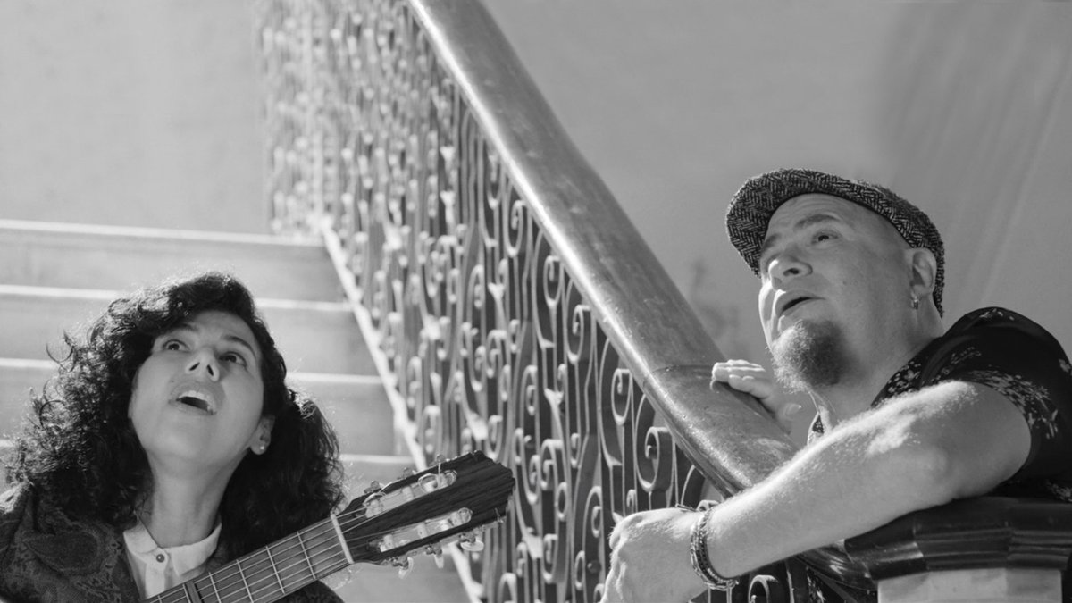 📹 <a href="/RosaliaLeonOFCL/">Rosalía León Oficial</a> ¡está de estreno! Escucha aquí, en exclusiva, su nuevo sencillo "Espectro" con Kelvis Ochoa y <a href="/joedemikeli/">Joe Demikeli</a> bit.ly/2BUXWVm🔓