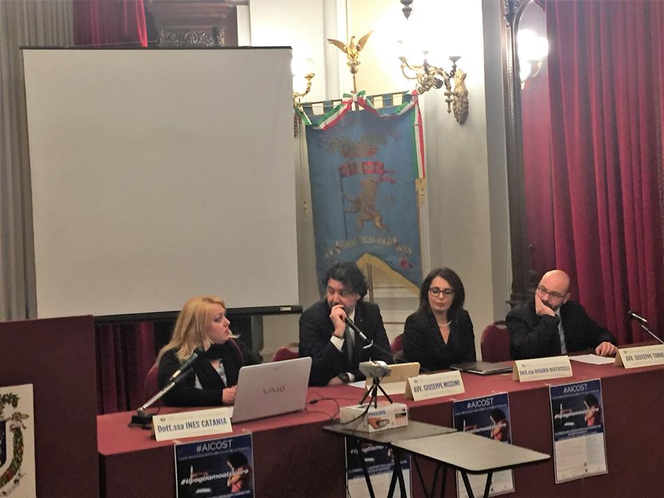 aicostorg's tweet photo. IL CYBERBULLISMO: INTERVENTI PSICOLOGICI E GIURIDICI PER GENITORI ED INSEGNANTI
Messina, 9 Febbraio 2018 ore 15:00  Palazzo degli Specchi https://t.co/qSUCVP510u