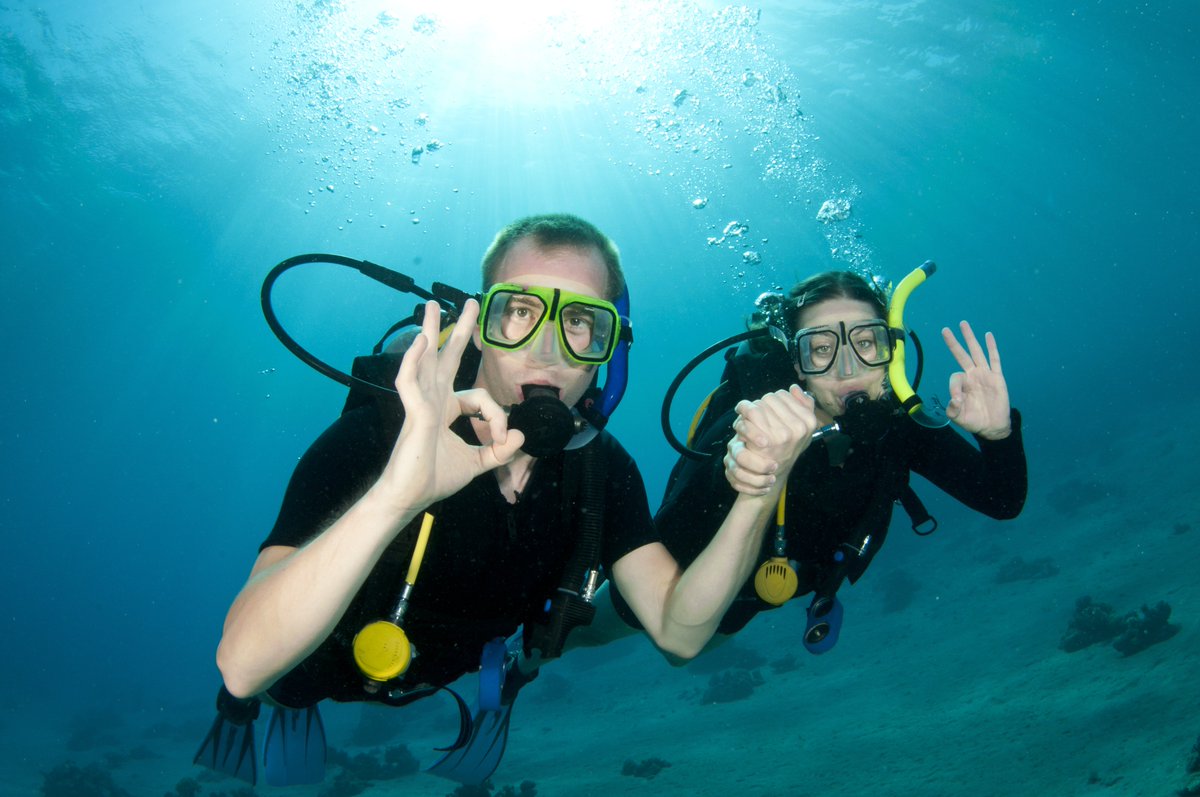 Research shows Travel = Romance! More than 72% couples agree traveling helps their relationship.
Surprise your partner a holiday voucher and let them choose the destination of their dreams - goo.gl/c4YVRK #ValentinesDay