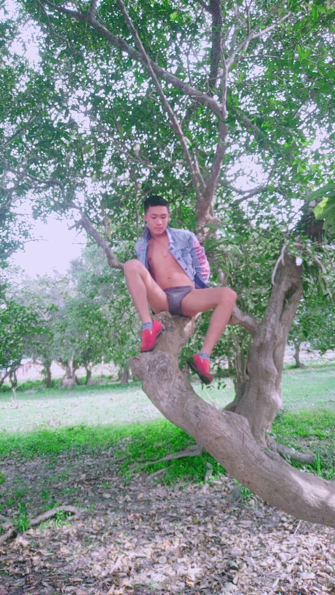 Atalay84124354's tweet photo. ကိုယ္​့ပုံကိုယ္​လာတင္​သြားသည္​😎😎 https://t.co/fmNuuTn3An