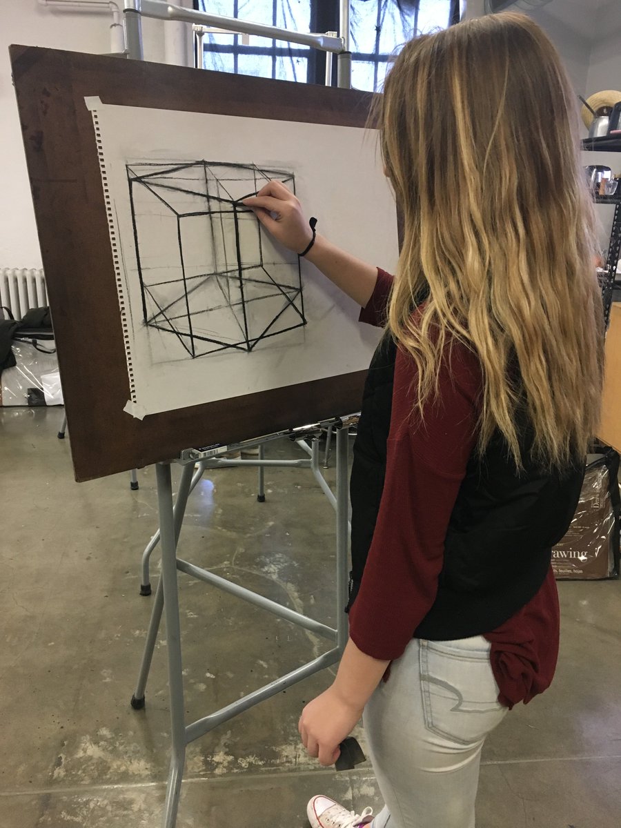 KStateArtDept's tweet photo. One of our Art Ambassadors, Jessica, focusing on drawing different angles of a cube for intro to drawing.  Growing everyday in studio is the goal. #KState #artdept #art #drawing #ART190 #studioart #comejoinus #draw #sketch #angles #cubes https://t.co/AOHAUykaga
