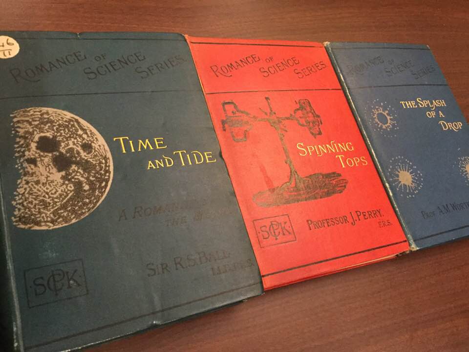 PalmeriJoAnn's tweet photo. Do you ❤️ the #RomanceOfScience? Here are some books from a #19thcentury #popsci series we shared yesterday with Dr. Anthony Burgett's @OUFYRE students visiting the #Histsci Collections #ValentinesDay #popularscience #scicom #histphy https://t.co/xhVwN52i5G