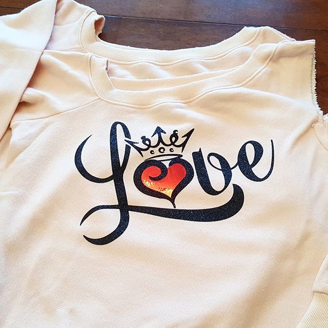 828United's tweet photo. LOVE💕 New off the shoulder sweatshirts by Dr J Armory! Ladies check out @drjarmory and enter their exclusive giveaway for a chance to win!! Shop https://t.co/cfGaOAWbhI Thank you for choosing 828United!! #828united #screenprinting #apparel #customshirts #augustageorgia #allthi… https://t.co/CgHPqKQHHI