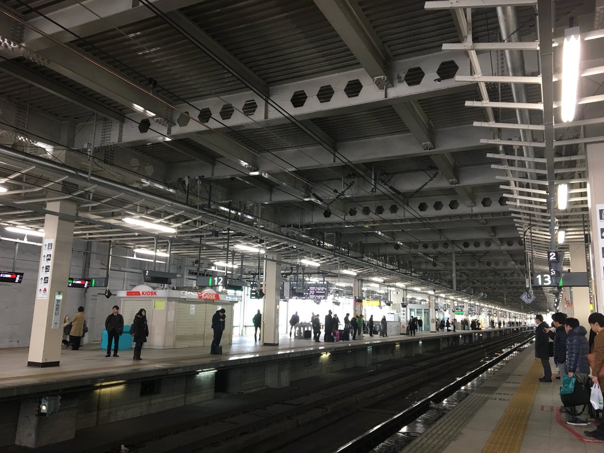 Twitter 上的 Ttiger 仙台駅の屋根 横梁の穴の形が六角形で何で 普通円弧でしょ と思って さっき何気に理由が分かった 低いh形鋼をギザギザに切断して半分ずらしたんやたぶん 歩留まり100 やん 伸縮装置の鋼フィンガーの感じ でも溶接線増えるやん 人工より鉄 Twitter 上的 Ttiger 仙台駅の屋根 横梁の穴の形が六角形で何で 普通円弧でしょ と思って さっき何気に理由が分かった 低いh形鋼をギザギザに切断して半分ずらしたんやたぶん 歩留まり100 やん 伸縮装置の鋼フィンガーの感じ でも溶接線増えるやん 人工より鉄