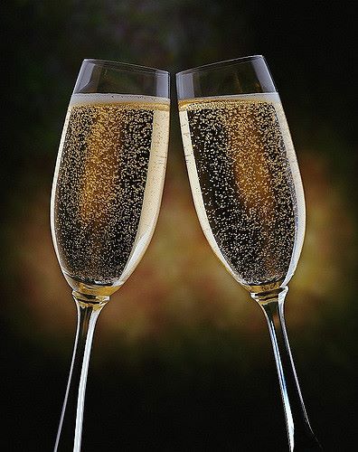 goplacesdigital's tweet photo. Enjoy a Romantic #5courseDinner with a bottle of #SparklingWine🍷alongside soothing #JazzTunes @SarovaPanafric #dinner #dinnerplan #GoSarovaPanafric @SAROVAHOTELSKEN #GoValentines #TransformTourismKE @NajivuniaUkenya #GoSarova 
For Reservations, 0709 111 000 https://t.co/i9ZGb5k5bv