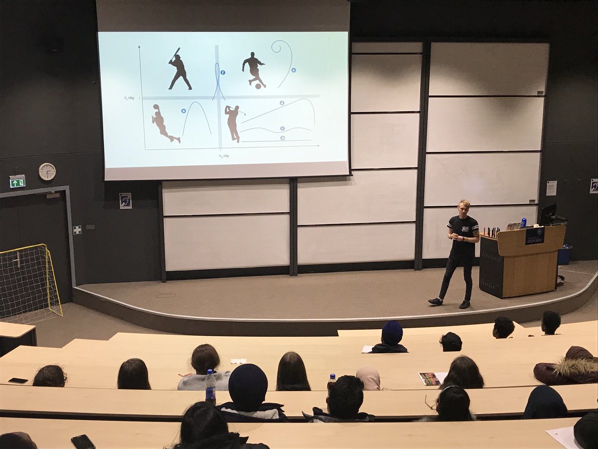 Concluding our #inspireprogramme Year 11 STEM Visit Day! Lecture on Maths v Sport by @tomrocksmaths at University of Oxford Mathematical Institute #oxoutreach