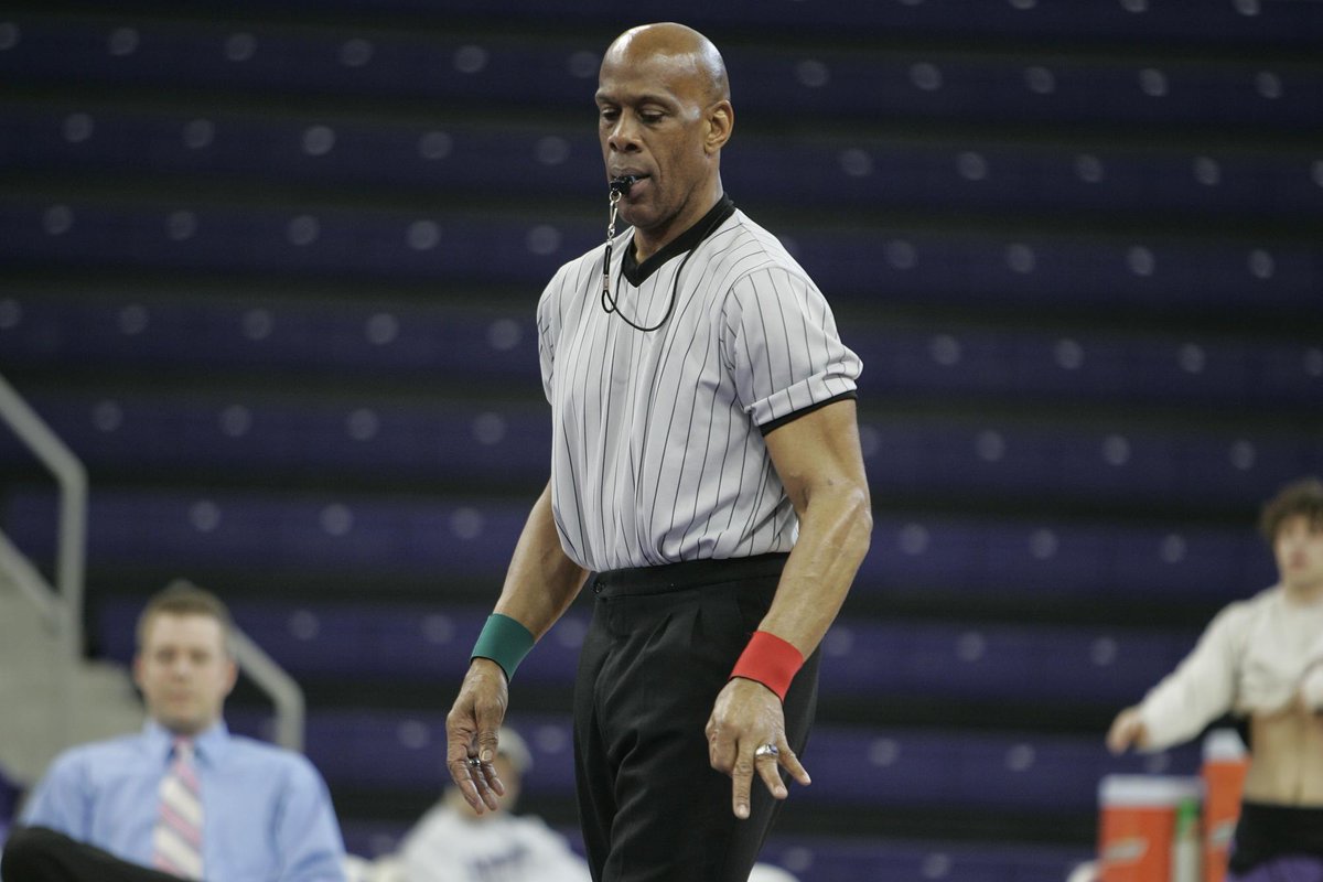 UNIAthletics's tweet photo. UNI's Black History Month features continue with a look at Hall of Fame wrestling official Mike Allen. Allen competed for @UNIFootball and @UNI_wrestling in the early 1970s. #BlackHistoryMonth

https://t.co/sjTCWiSMcr https://t.co/7ZdHBXQTDN