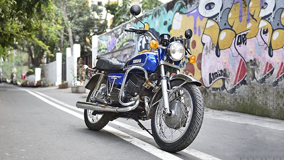 odmag's tweet photo. My Sweetheart, Bae, Love... Who are these heartthrobs? Wonder what car or bike was team OD's first love? Read on - https://t.co/sC8a2VjjHH

#OverdriveFeature #OVERDRIVE https://t.co/PbE0yVgbOc