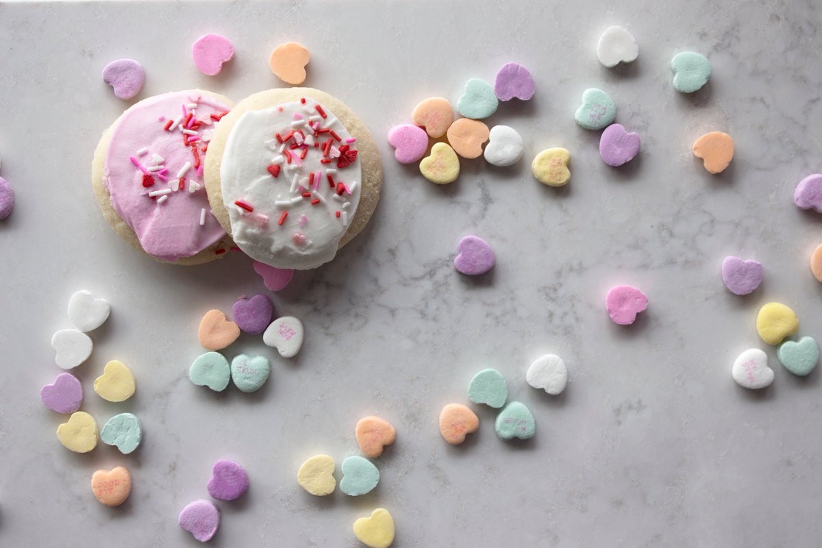 HanStoneCA's tweet image. Love is in the air, and so are new #HanStone Quartz colours! This #valentinesday we are lusting over new colour, Monterey.