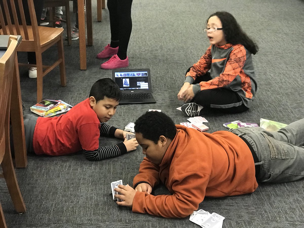 GbLibrary20's tweet photo. Celebrating #ValentinesDay2018 and #WinterOlympics2018 with #STEAM in the library! Thanks to @brookebrowntpt for awesome #ValentinesDaySTEM activities and #hockeySTEM activities! Students were full of creativity, perseverance, and grit! @teach_learn_20 @jstevens1417 #esd20learns https://t.co/n2vMoMvMv9