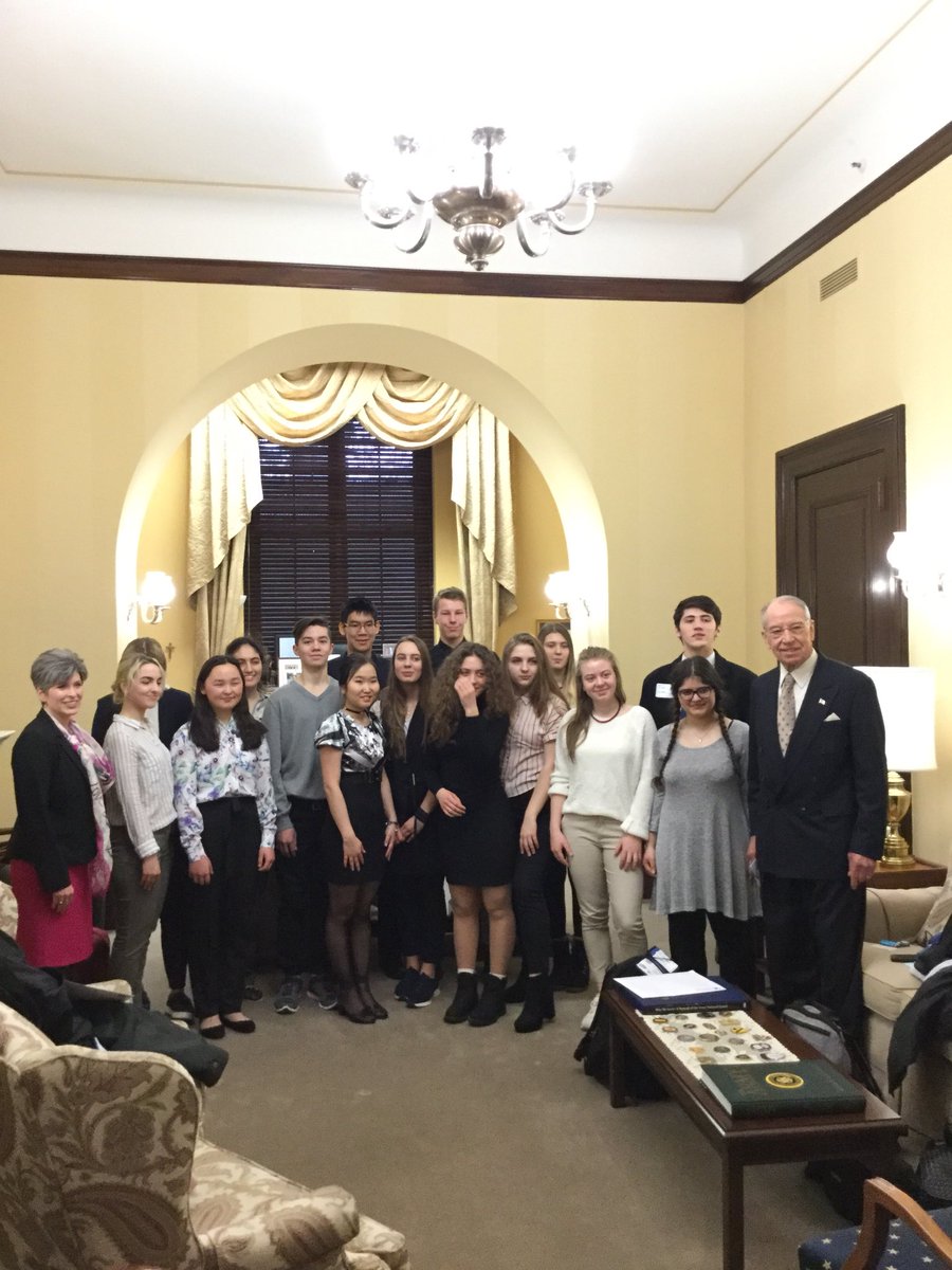 Selfie with senator <a href="/joniernst/">Joni Ernst</a> <a href="/SenJoniErnst/">Joni Ernst</a>. It was a honor to talk with Iowa Senator and present <a href="/FLEXProgram/">FLEX Program</a> in the best way. Thank you <a href="/CivEdWorkshop/">Civ Ed Workshop</a>  for this opportunity. #CivEdWeek