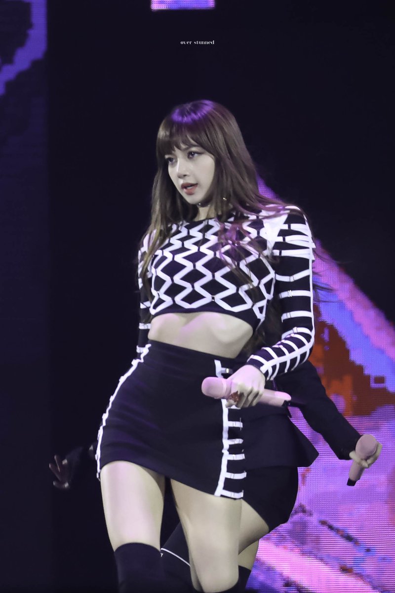 over_stunned's tweet photo. #BLACKPINK #LISA #블랙핑크 #리사

good nite💜 https://t.co/oOb99Xwxho