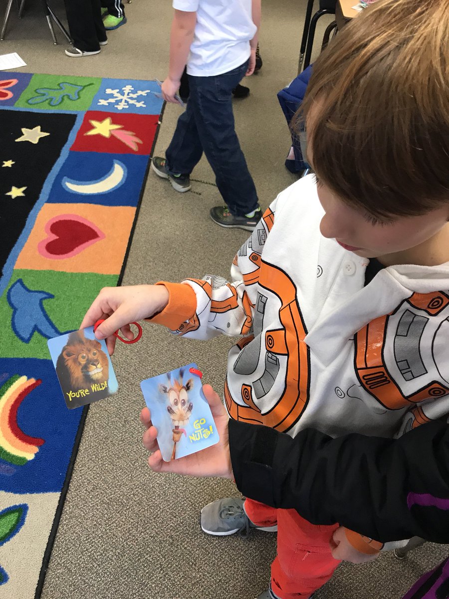 2ndGradePride's tweet photo. Valentine’s Day fun in the Pride this morning! 😍 🦁 https://t.co/kcICDxJfyk