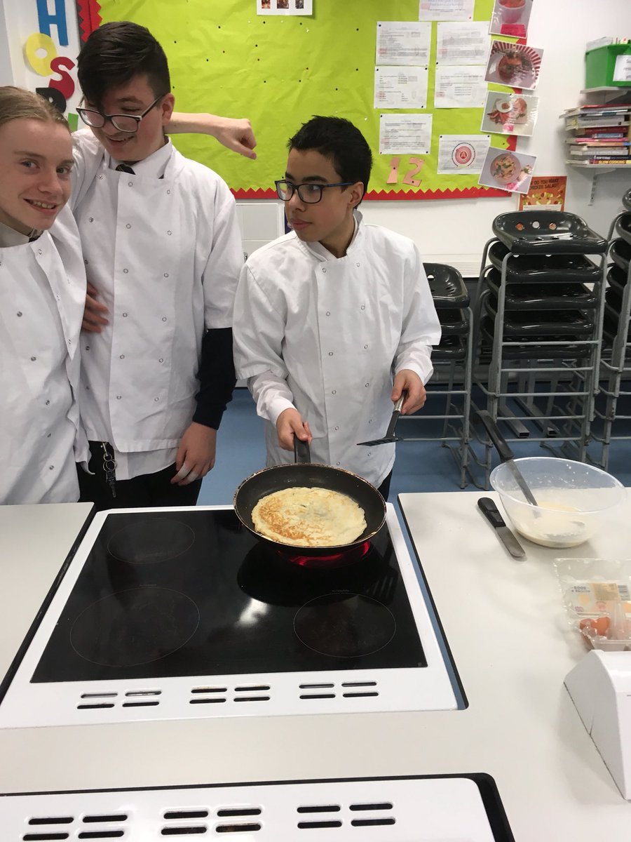 St Teilo's F & T tweet media