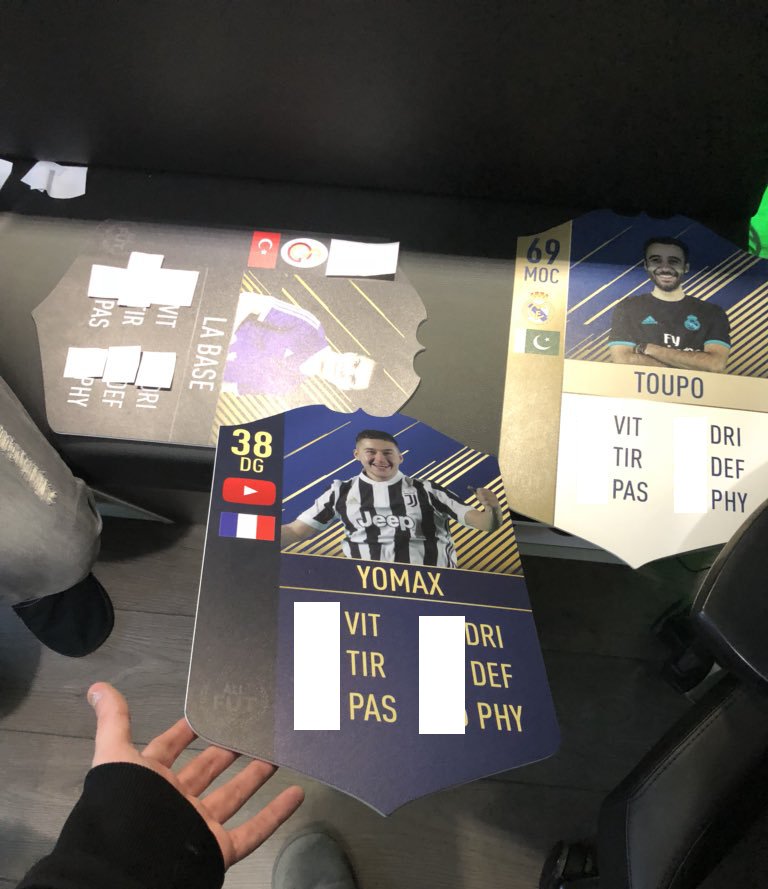 YoMax38's tweet photo. Si vous voulez gagner une carte IRL grâce à @itsallfut c'est par ici que ça se passe ! On en fait gagner 2 (taille A4) personnalisables complètement !

RT + Follow @YoMax38 @itsallfut et RDV dans 7 jours pour le résultat ! 😊🤩 https://t.co/lh0J9NzhQF