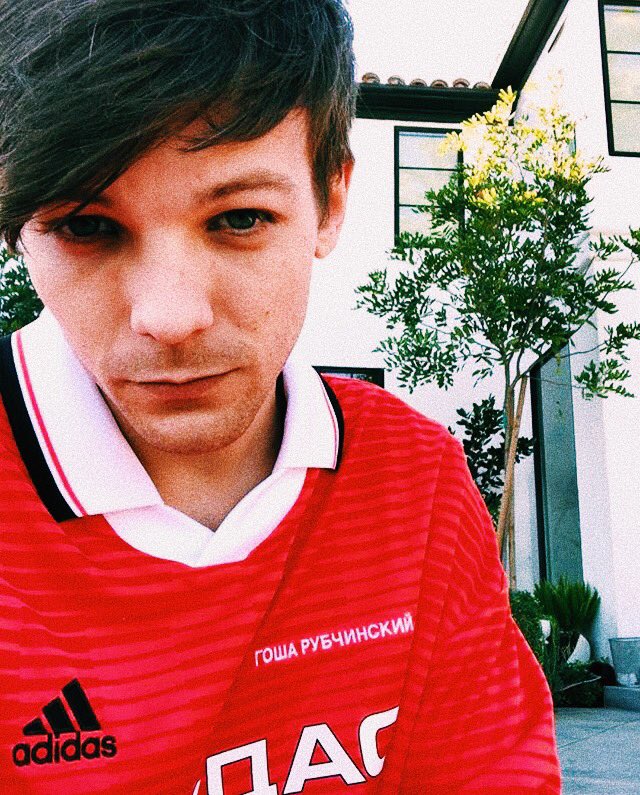 affectioncalder's tweet image. Happy Valentine’s Day 🥀♥️