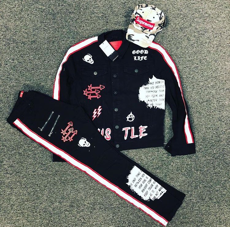 djtrizzytrip's tweet photo. We got some of the urban 🔥🔥🔥🔥 @SkyHighFashions https://t.co/DHDnOcpv5e