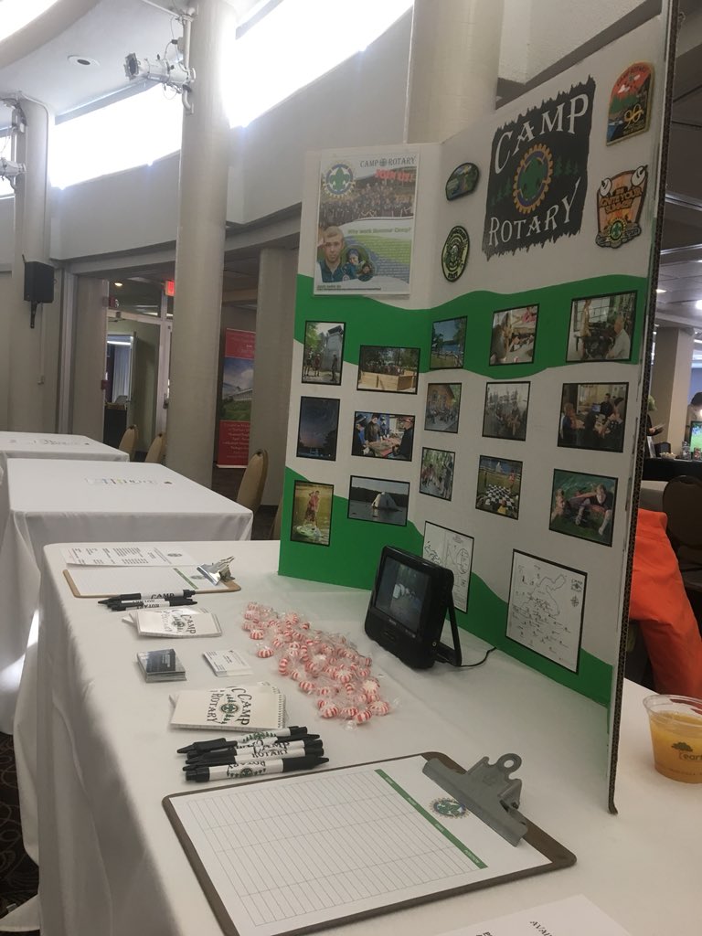 UncleLumpy89's tweet photo. Job fair at @centralmichiganuniversity today! Come out at see us! #camprotarybsa https://t.co/7aPdXUvjZ9