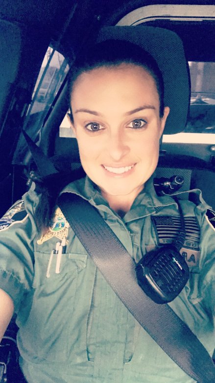 PascoSheriff's tweet photo. Deputy Frame is joining the #SeatbeltChallenge and wants you to do the same! Before hitting the road, buckle in and send us your #SeatbeltSelfie! #LivePD https://t.co/FvR0DNTxqD