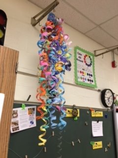 The 4th grade Art Club has creating some spectacular displays @FDES2015