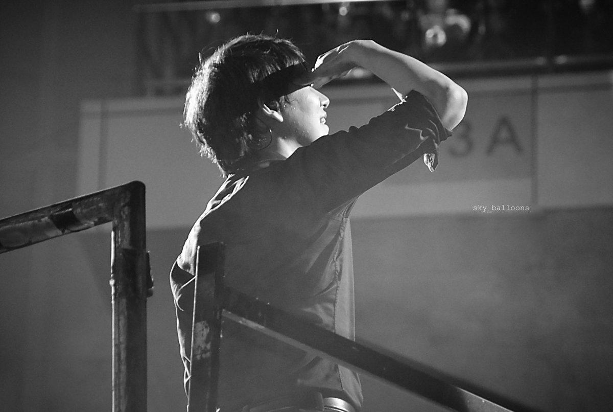 2018/06/14
D-344
#다시만나는날   
#규현아_사랑해 
#규현아_기다릴게
#waitingforkyuhyun