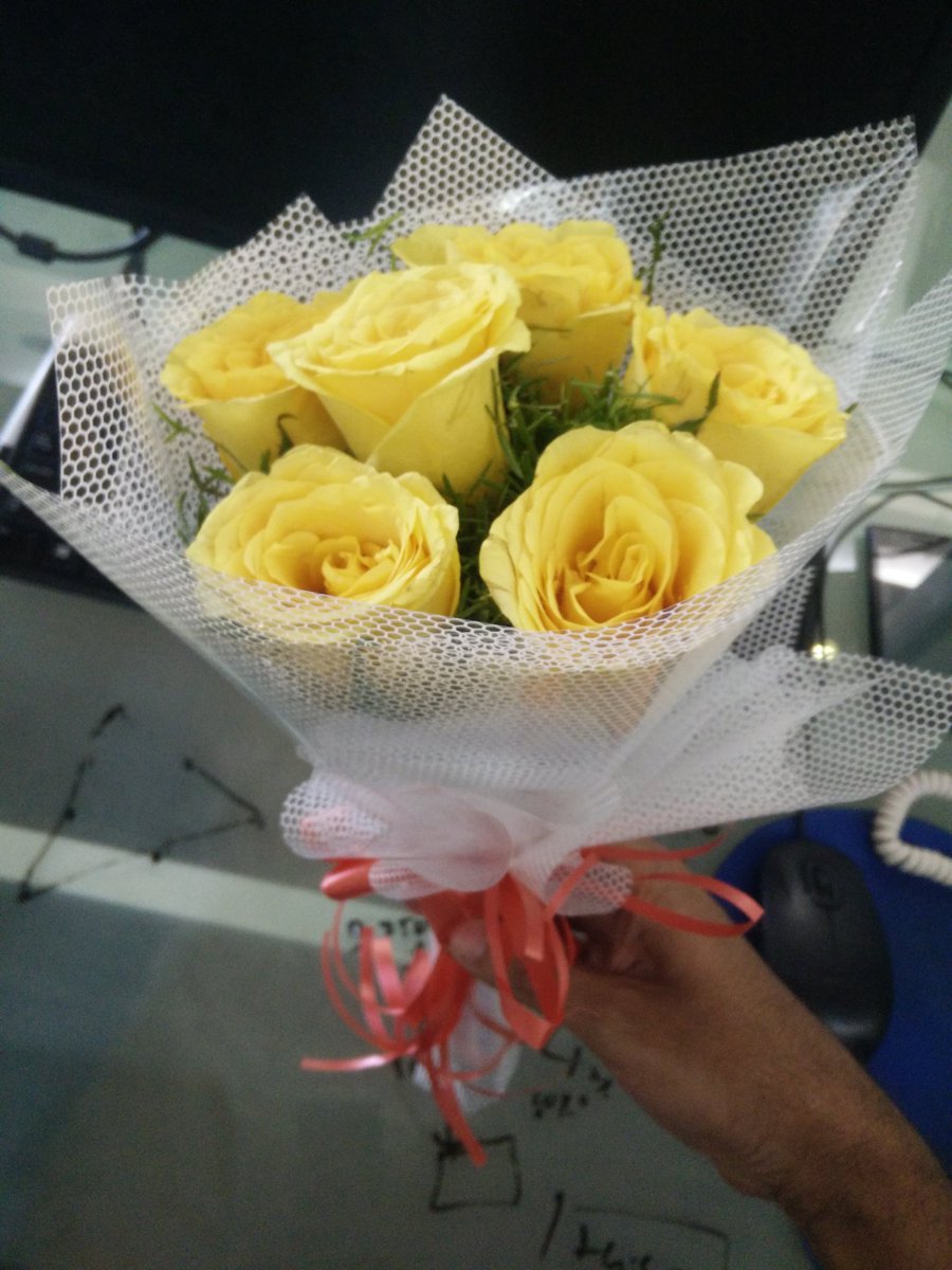 KruthikaFan's tweet photo. Happy #ValentinesDay 💕 https://t.co/C7ZmMrOLE2