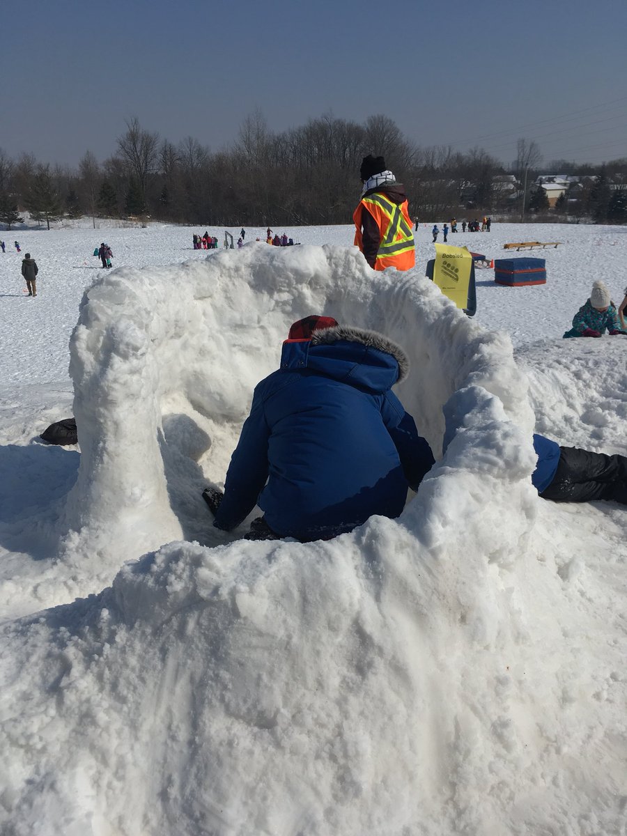 mjpwrdsb's tweet photo. We couldn’t have picked a better day day for MJ Olympics #outdoorday #funforhours @wrdsb https://t.co/3KaSNWIM7G