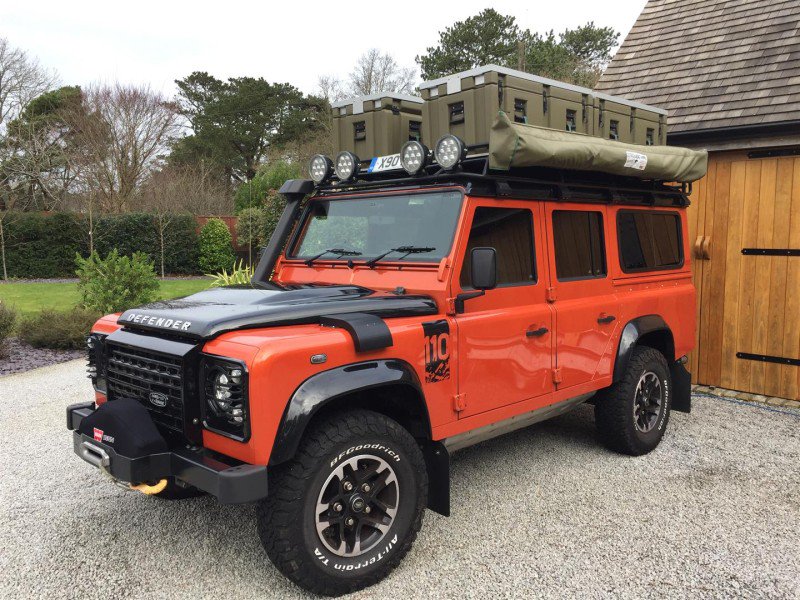 This unique, ultimate overland Land Rover 110 is up for sale.  Too many extras to list, but sure to take you anywhere you want to go!  Head to the site to view the details.
zurl.co/gRr49 

#defender #landrover #overland