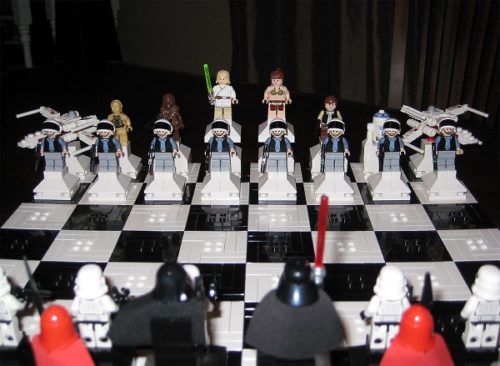 Love Star Wars and looking to combine it with your passion for chess? Find out why this is the best Star Wars themed chess set and how you can buy it..buff.ly/2G8EMcO