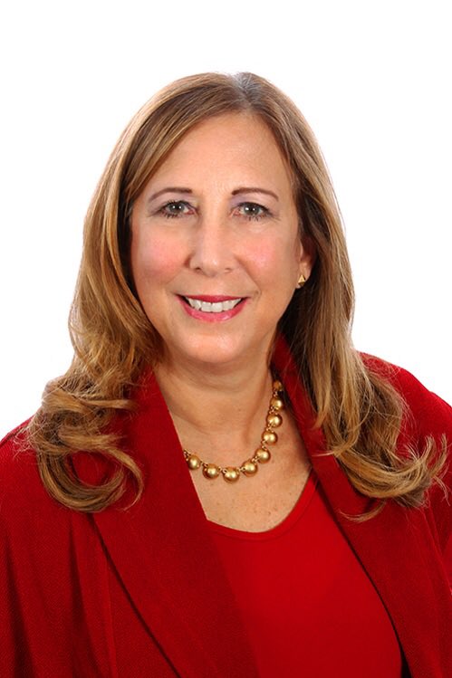 dianehellerrd's tweet photo. ⏰ 🏃‍♀️ OUT. Speaker-elect candidate committed to be your voice🗣&amp; advocate on issues facing our profession. Academy elections Feb.1-15 (Link: https://t.co/VLfk5n3HZk) Checkout ✅my website: https://t.co/AzqTfHB5e4
Feel free to contact me: 📧📞#RDChat #rd2be https://t.co/wS9LlHAqLa