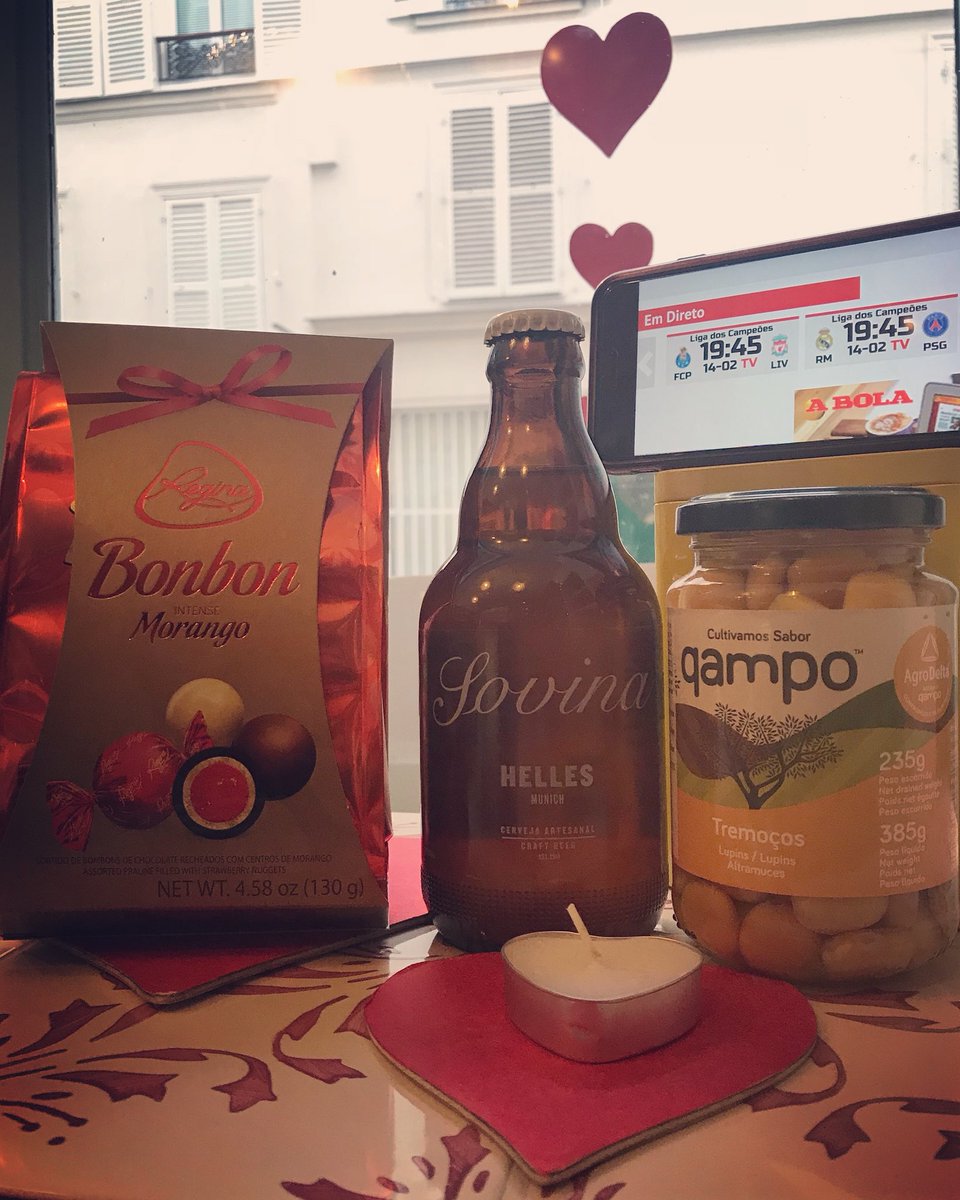 parisporto75018's tweet photo. Bonne #SaintValentin à tous 💕Ce soir #chocolats 🍫 au programme & aussi #foot ⚽️ au désespoir de certaines🤣 ici on a tout ce qu’il vous faut! #Bièreartisanale #lupins pour les #footeux & chocolats Regina pour mesdames😉 #chocolatesregina #sovina #lupins #amoureux #parisporto https://t.co/4TxUH4ucPd