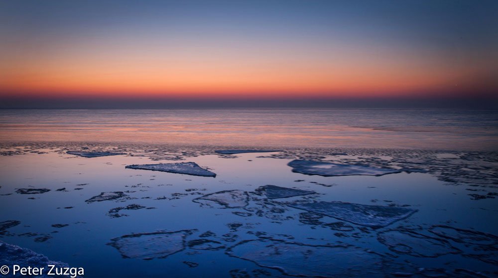 PeterZuzga's tweet photo. Dawn breaking in all of it's awesome color on the ice in @LakeMichigangr8 @MichiganCoast from Bradford Beach @CountyParks today. #Milwaukee #MKE #dawn #sunrise #winter #Weather #photography #NaturePhotography #Canon #5DII https://t.co/NWjCspiIo1