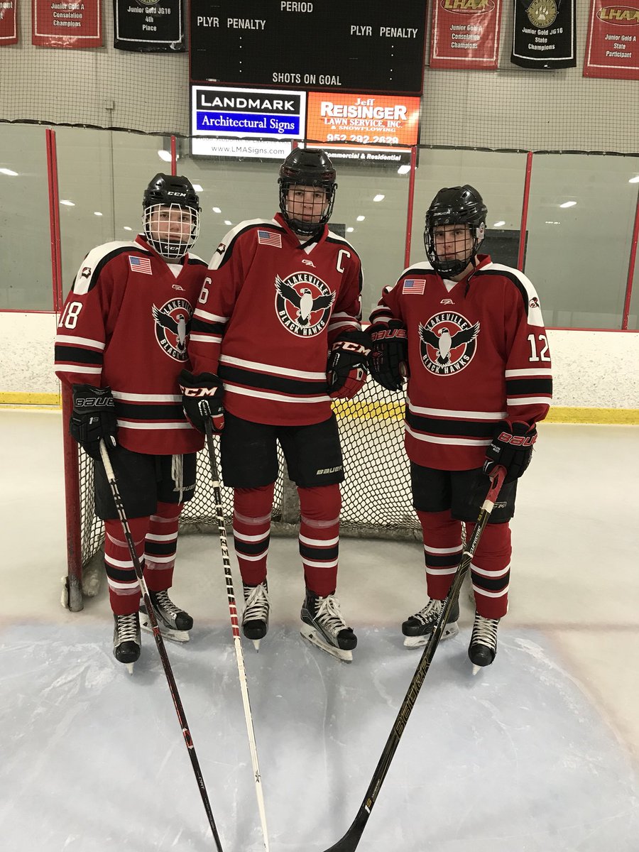 LakevilleJGA's tweet photo. All of Lakeville will be expected to come support the Hawks on our senior night at 7:45 @ Ames. Last home game for the seniors will be a good one 🦅 https://t.co/7GEfj3NEQs
