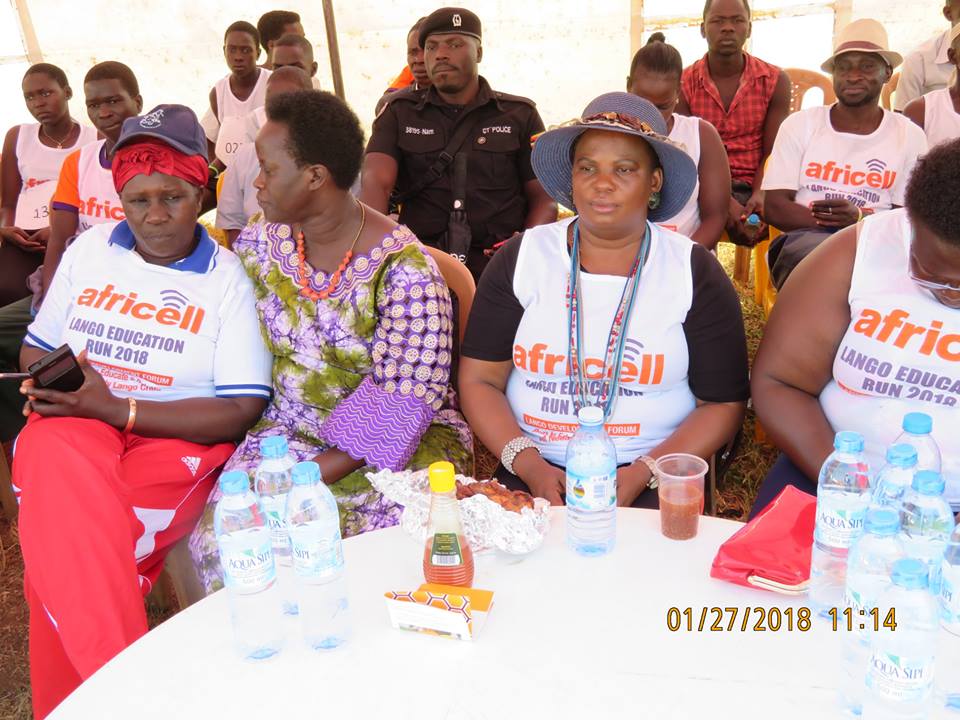 LangoEducRun's tweet photo. Dignitaries follow proceedings after the run. https://t.co/cmYE4cHPne