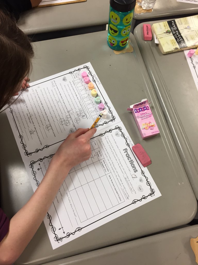 KimGlover9's tweet photo. Review of fractions with Conversation Hearts 💕Lots of thinking outside the box! @TweetDCS_OES #beAwesome #TeamDCS #RaiseTheBar https://t.co/LOQrVmiiG6
