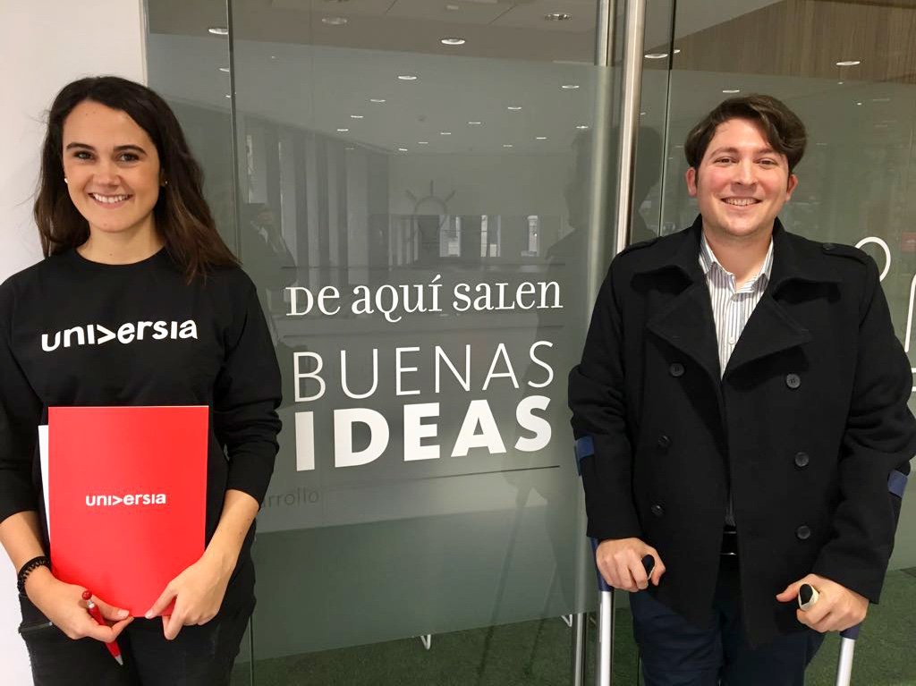 UniversiaES's tweet photo. Universia realiza parte del assessment center de Jumping Talent 2018 en el centro Santander Coworking situado en la plaza Marqués de Salamanca de Madrid, acercando sus instalaciones a los jóvenes. @bancosantander #jumpingtalent2018 #talentojoven #coworking https://t.co/jjBhYpNMM9