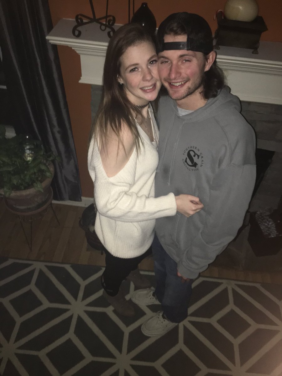 dills_michael's tweet photo. Today was my first ever valentines and I’m glad it wasn’t with anyone else but you especially as we close in on 10 months love you😘 https://t.co/xC125fum9M