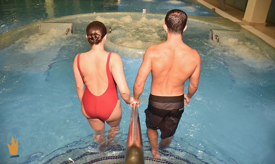 PrincessHotels's tweet photo. Tired of partying? It's time to pamper yourself from head to toe at our amazing #PrincessSpa
https://t.co/nzRMSRzadA
¿Cansados de irse de fiesta? Es hora de mimarse de la cabeza a los pies en nuestro increíble #SpaPrincess
https://t.co/WRl3uCz3i8
#GrandSunsetPrincess #RivMaya https://t.co/VWOJok7mRu