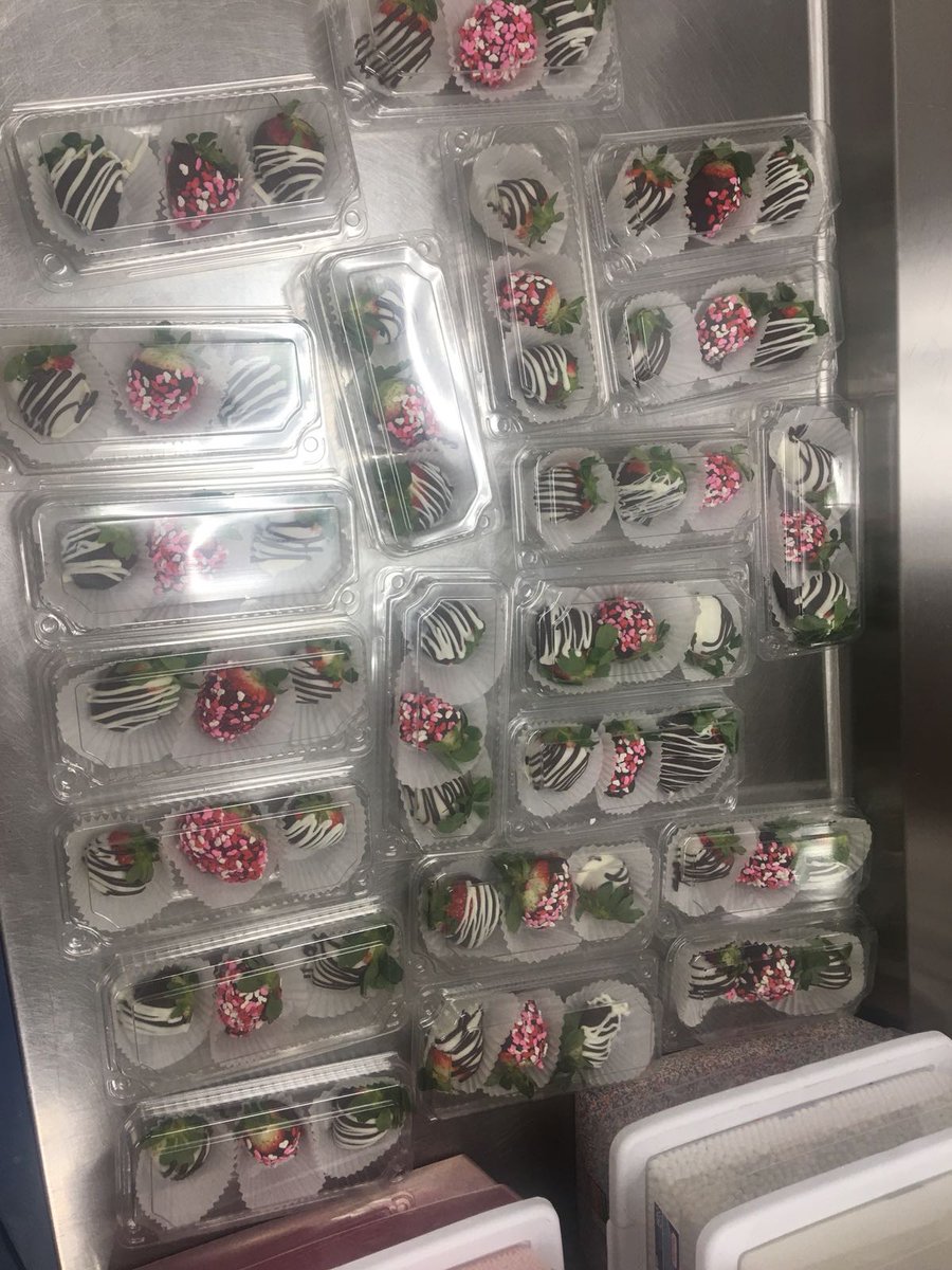 AhmedSaima458 tweet media