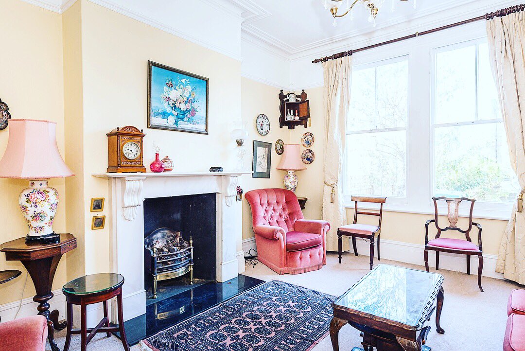 HamptonsIntTedd's tweet photo. A rare opportunity to acquire this Victorian double fronted five bedroom semi-detached home, situated in a highly sought after residential road. For more information give us a call on 0208 977 1080 #property #teddington #hamptonsinternational #london #rareopportunity #victorian https://t.co/wZAE8rtUAr